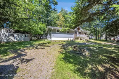  5262 Holiday Drive, Pocono Summit, PA 18346 - Photo 2