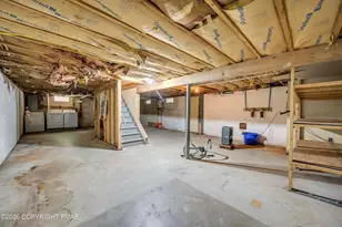 5262 Holiday Dr, Pocono Summit, PA 18346 - Photo 22