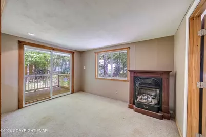  5262 Holiday Drive, Pocono Summit, PA 18346 - Photo 10