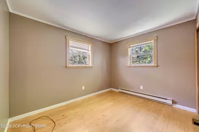  5262 Holiday Drive, Pocono Summit, PA 18346 - Photo 16