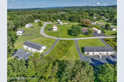  219 Lamplight Drive, Brodheadsville, PA 18322 - Photo 18
