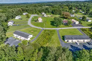 219 Lamplight Dr, Brodheadsville, PA 18322 - Photo 18