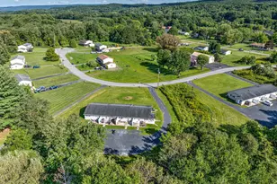 219 Lamplight Dr, Brodheadsville, PA 18322 - Photo 16