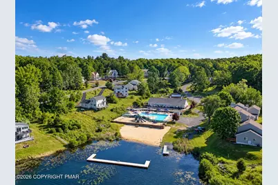  203 St Andrews Drive, Bushkill, PA 18324 - Photo 6