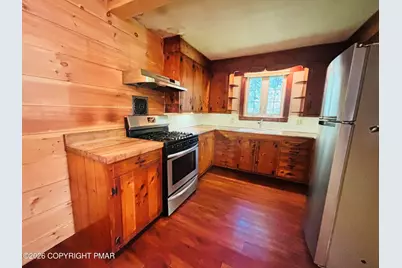  306 Park Place, Cresco, PA 18326 - Photo 8