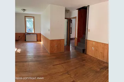  306 Park Place, Cresco, PA 18326 - Photo 12