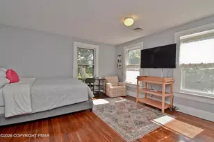 184 Main St, Delaware Water Gap, PA 18327 - Photo 14