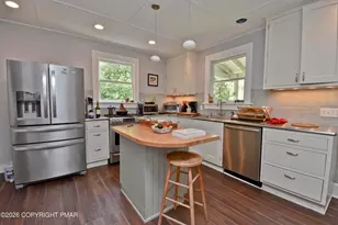 184 Main St, Delaware Water Gap, PA 18327 - Photo 8
