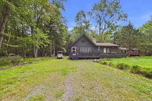 184 Tepee Dr, Pocono Lake, PA 18347 - Photo 2
