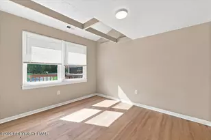 139 Snowshoe Ct, Mount Pocono, PA 18344 - Photo 6