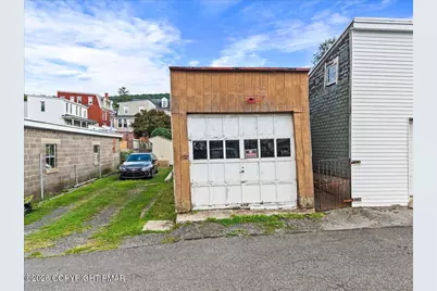  1628 W Market Street, Pottsville, PA 17901 - Photo 40