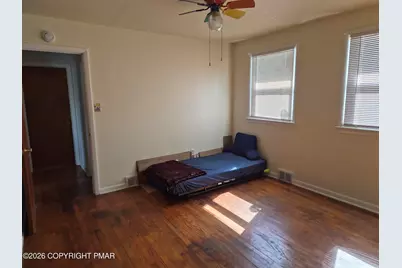  335 E Brown Street, East Stroudsburg, PA 18301 - Photo 16