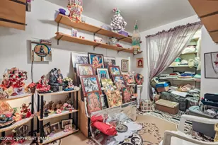 3 Devonshire Ln, Mount Pocono, PA 18344 - Photo 8