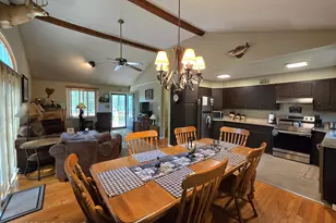 156 Pineknoll Dr, Lake Harmony, PA 18624 - Photo 4