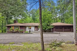 1586 Sullivan Trail, Tannersville, PA 18372 - Photo 48