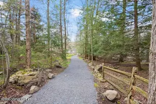 8 Sweet Briar Rd Lot 7, Pocono Pines, PA 18350 - Photo 10
