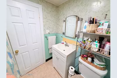  95 S Woodward Court, Hazleton, PA 18201 - Photo 12