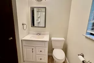 391 Berry Ln, Pocono Lake, PA 18347 - Photo 24