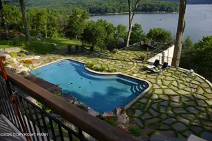 165 Pennwood Dr, Greentown, PA 18426 - Photo 12