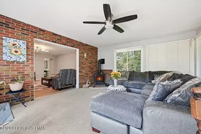  321 Maple Terrace, Saylorsburg, PA 18353 - Photo 12