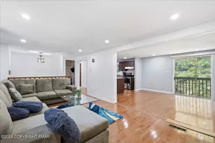 2838 Fairhaven Dr, Tobyhanna, PA 18466 - Photo 2
