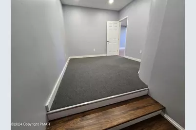  912 Main Street, 307, Stroudsburg, PA 18360 - Photo 2