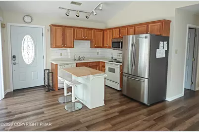  228 Mountain Road, Albrightsville, PA 18210 - Photo 4