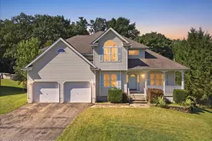 710 Ave C, Stroudsburg, PA 18360 - Photo 1