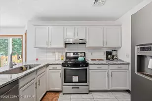710 Ave C, Stroudsburg, PA 18360 - Photo 24