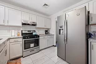 710 Ave C, Stroudsburg, PA 18360 - Photo 20