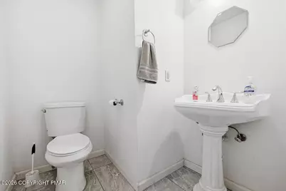  710 Avenue C, Stroudsburg, PA 18360 - Photo 32