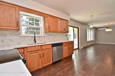  107 Birchwood Road, Blakeslee, PA 18610 - Photo 16