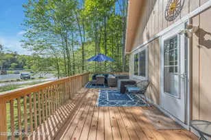 128 Moshannon Ct, Pocono Lake, PA 18347 - Photo 6
