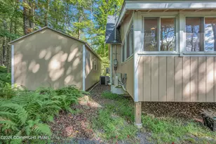 128 Moshannon Ct, Pocono Lake, PA 18347 - Photo 12