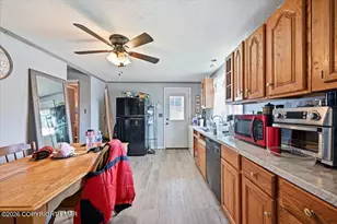 40 Davenport St, Plymouth, PA 18651 - Photo 14