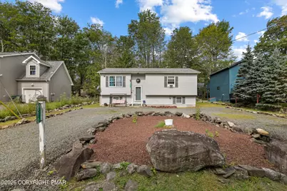  6210 Park Place, Tobyhanna, PA 18466 - Photo 2