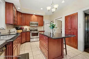 1812 Mahantongo St, Pottsville, PA 17901 - Photo 18