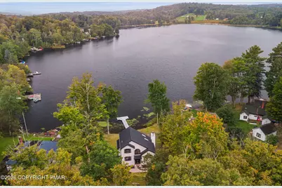  111 E Island Lane, Lake Ariel, PA 18436 - Photo 4