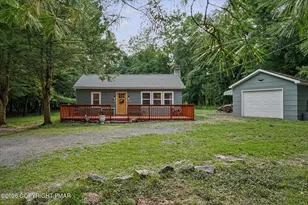 105 Chariton Dr, East Stroudsburg, PA 18301 - Photo 1