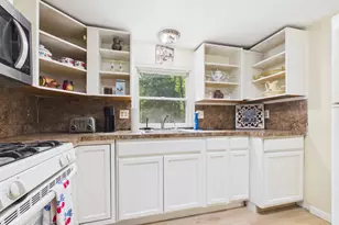 142 Chippewa Dr, Pocono Lake, PA 18347 - Photo 16