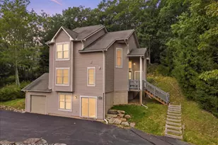 2231 Camelback Dr, Tannersville, PA 18372 - Photo 1