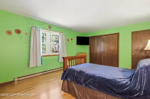 8466 Bumble Bee Way, Tobyhanna, PA 18466 - Photo 16
