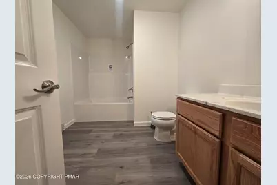  207 Cathleen Drive, East Stroudsburg, PA 18302 - Photo 12