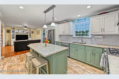  201 Pasquin Drive, East Stroudsburg, PA 18301 - Photo 34