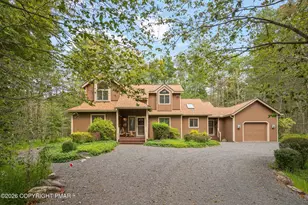 126 Outpost Way, Pocono Pines, PA 18350 - Photo 4