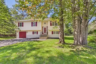 5064 Carol Terrace, Tobyhanna, PA 18466 - Photo 2