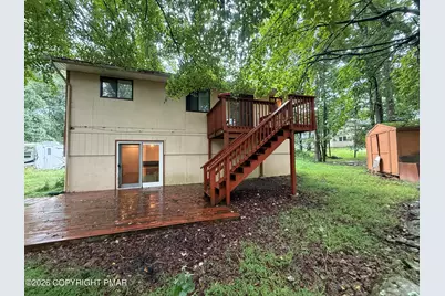  2118 Cardinal Drive, Bushkill, PA 18324 - Photo 2