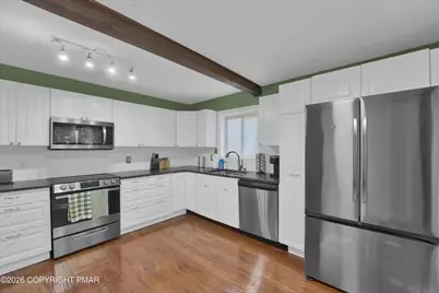  317 Robinwood Terrace, East Stroudsburg, PA 18301 - Photo 6