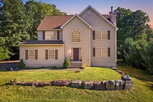 302 Lee's Run Cir, East Stroudsburg, PA 18302 - Photo 1