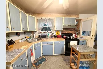  606 Prices Drive, Cresco, PA 18326 - Photo 8